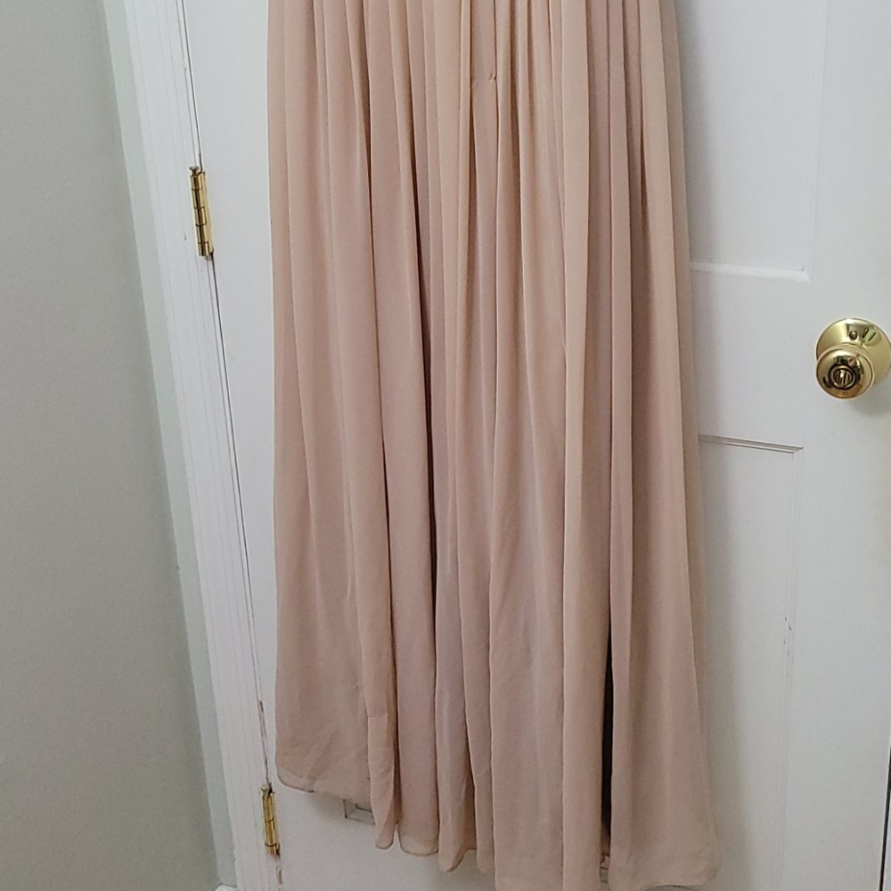 Monique Lhuillier Chiffon Formal Dress - Picture 3 of 8